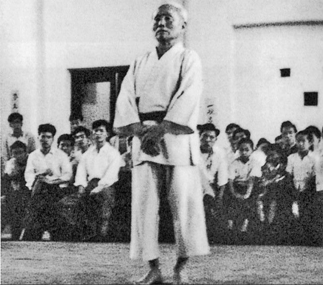 Funakoshi Gichin